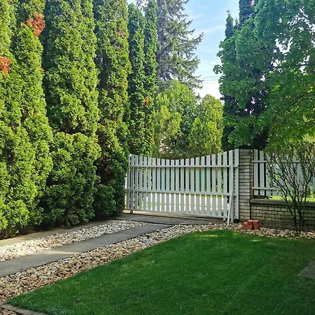 Csokonai בית נופש *